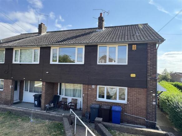 2 bed Flat for sale Image 11