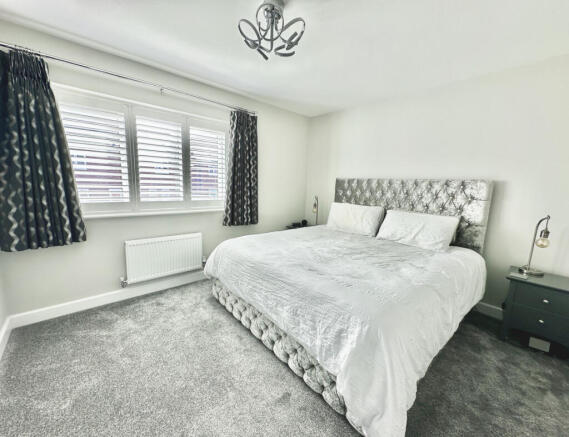 3 bed Semi-Detached to rent Image 3