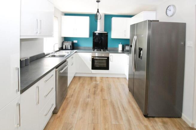 Fitted Dining Kitchen