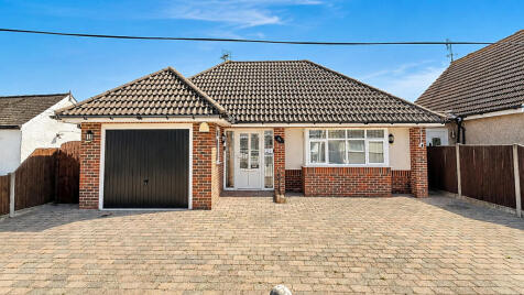Bentley Avenue, Studd Hill, Herne Bay, CT6 8EA