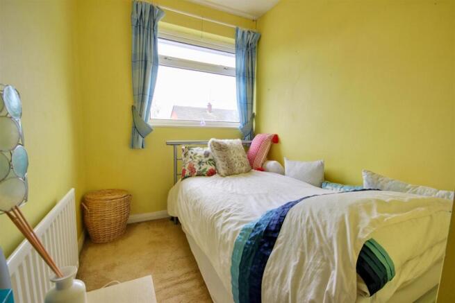 3 bed Semi-Detached for sale Image 9