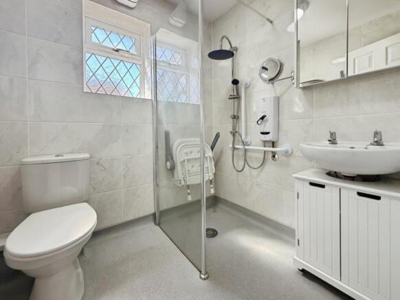 2 bed Detached Bungalow for sale Image 10