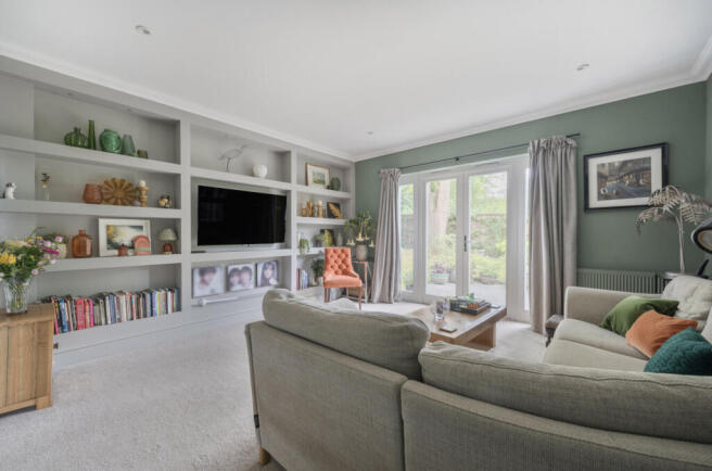 1299518-21-683587...