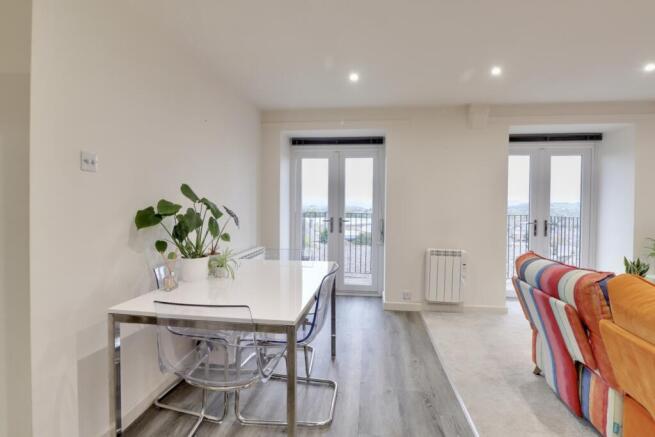 1 bed Flat for sale Image 10