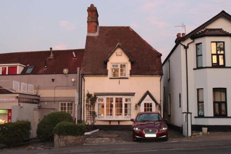 The Street, Ashtead, KT21