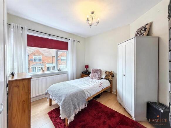 3 bed Semi-Detached for sale Image 12