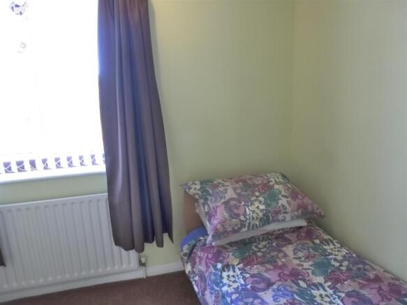 BEDROOM 3 (FRONT)