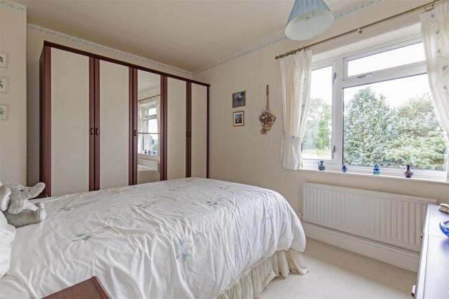 Bedroom 1-1.jpg