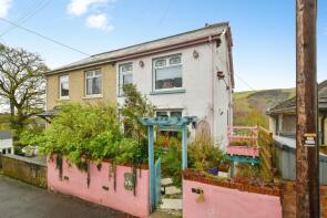 Derlwyn, School Road, Swansea SA9 2NQ