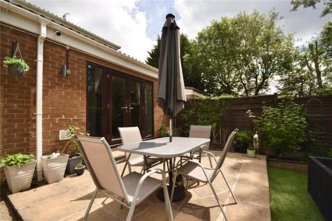 4 bed Semi-Detached for sale Image 12