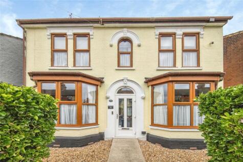 Brooks Hall Road, Ipswich, Suffolk, IP1