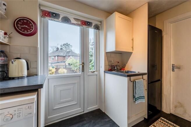 3 bed Semi-Detached for sale Image 10