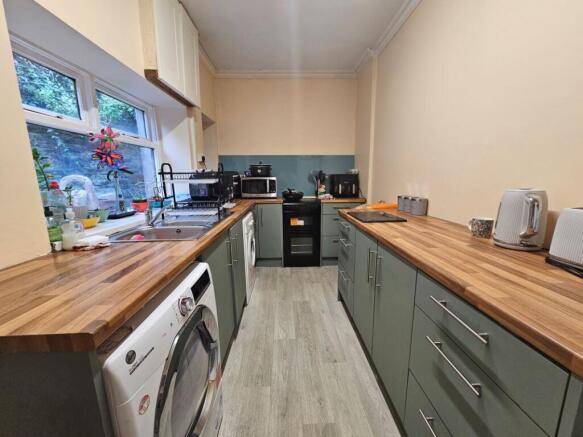 91 Windsor Avenue, Newbridge, Newport, Gwent, NP11 4LX photo 4