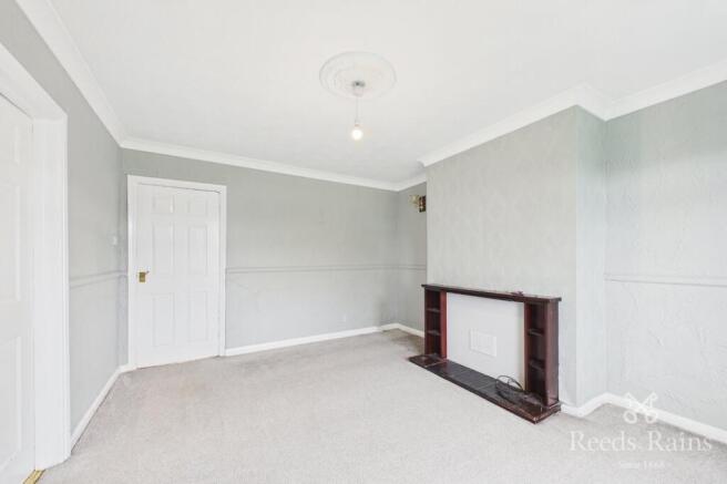 3 bed Terraced to rent Image 5