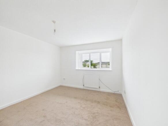 3 bed Terraced for sale Image 9