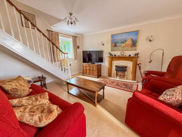 Pines Road, Bitton photo 4