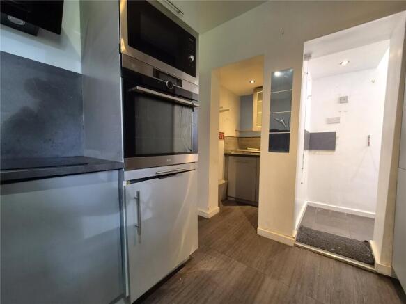 3 bed Terraced for sale Image 5