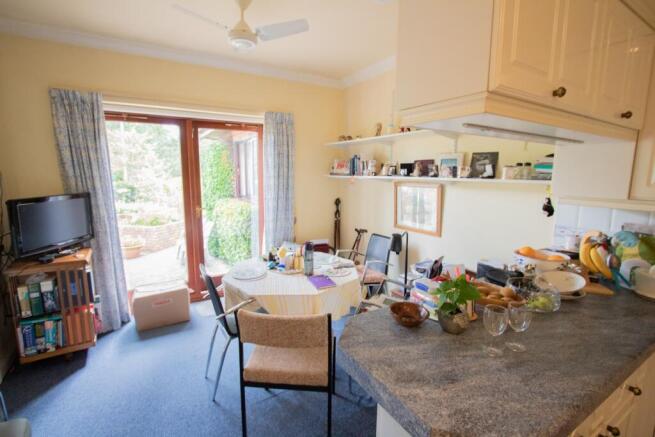 Kitchen/Breakfast Room