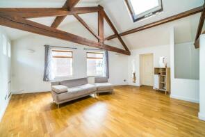 Flat 2, 1, Barrow Walk, Brentford TW8 0RA