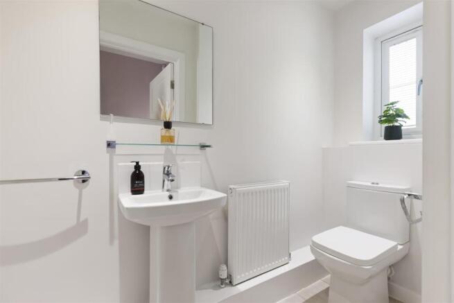 3 bed Semi-Detached for sale Image 7