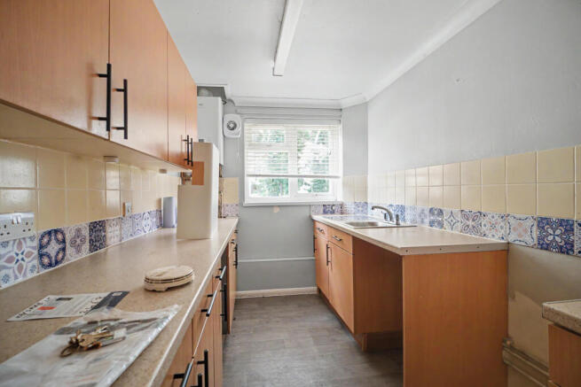25 Lightwood, Bracknell, Berkshire, RG12 0TR