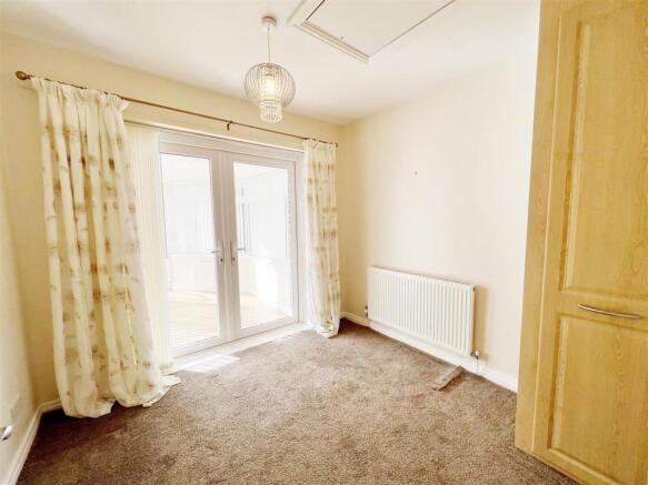 Bedroom 2.jpg