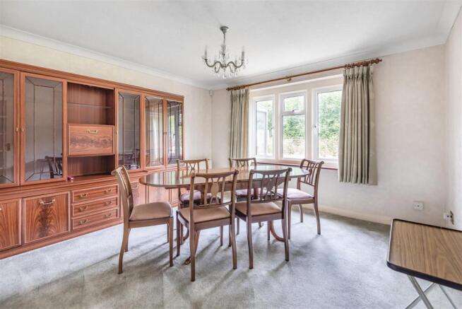 Dining Room.jpg