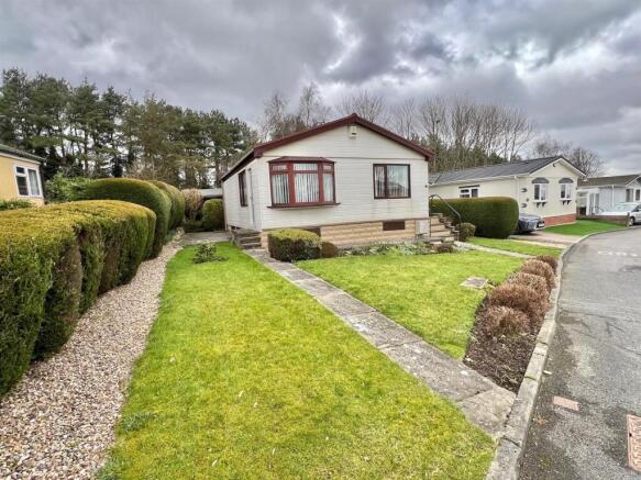 Bramleys Estate Agents - Lesley Way - Crosland Hil