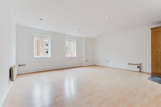 28 Lahnstein Court, Kettering (9 of 17).jpg
