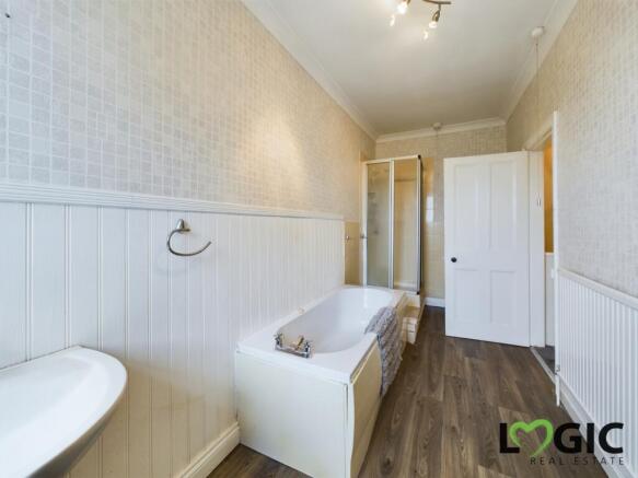 Bathroom 2