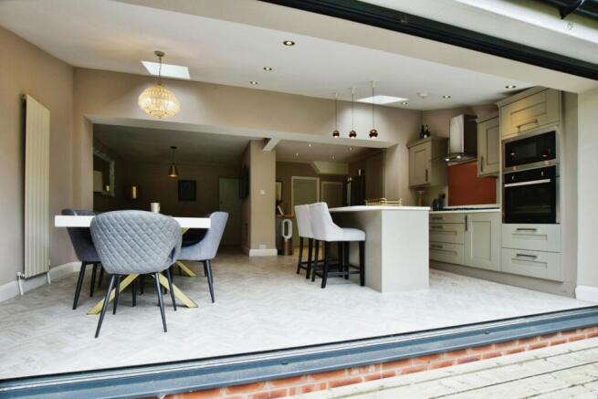 Bifolds