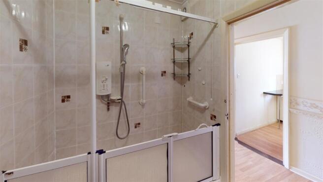 Flat-3-Florence-View-Court-Bathroom.jpg