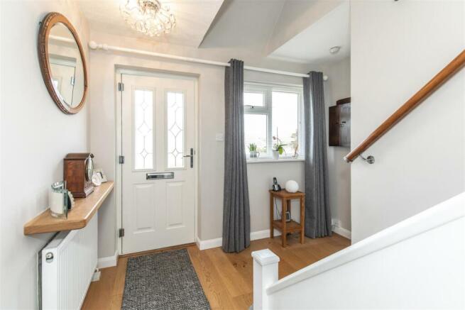 The Cottage 15 Claremont Rise25.jpg
