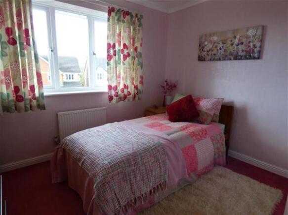 BEDROOM 2