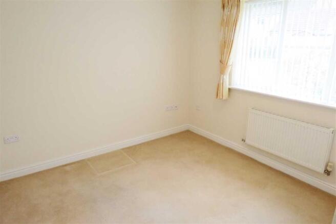 Bedroom 2: