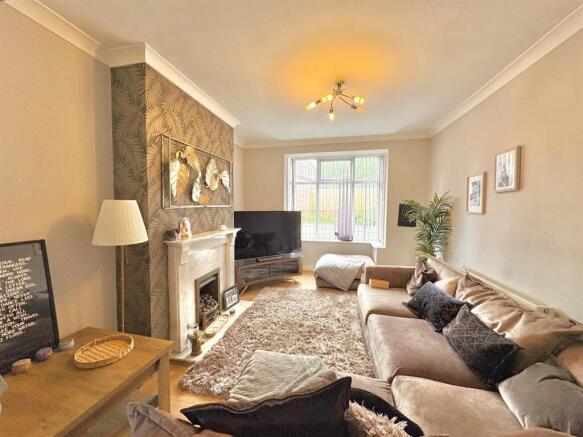 Living Room.jpg