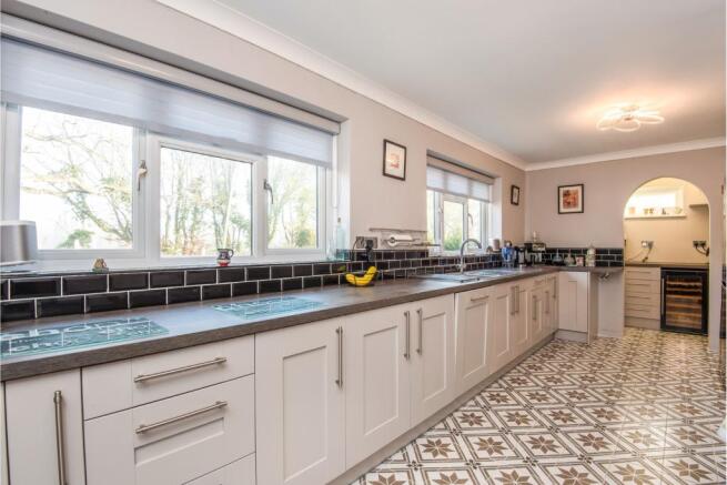 Kitchen/breakfast ro