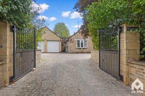 Cornerways, Bushcombe Lane, Woodmancote, Cheltenham GL52 9QQ