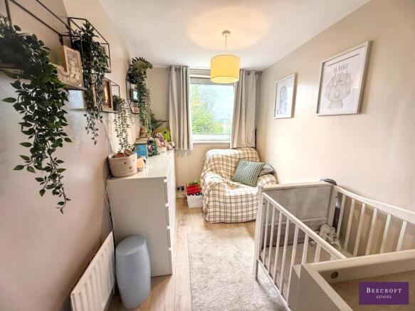 3 bed Terraced for sale Image 12