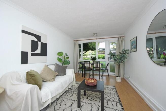 Gv0 1 Fairlea Place- new (6).jpg