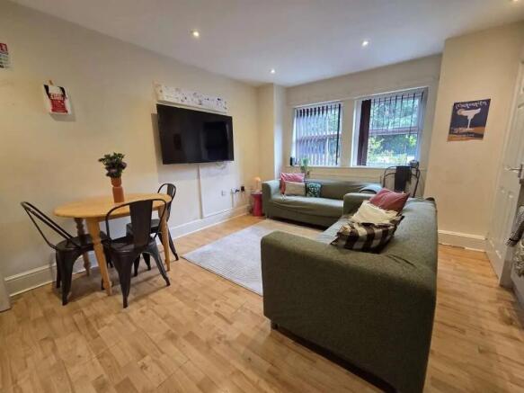 8_Harcourt_Road