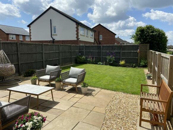 garden1.JPG