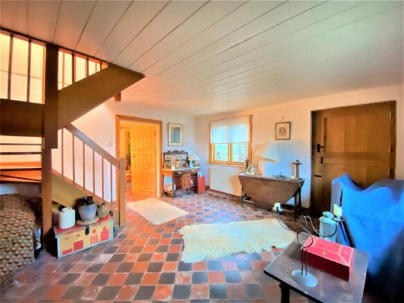 Dining Room Rock Cottage.JPG