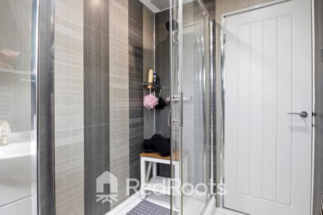 3 bed Semi-Detached for sale Image 12