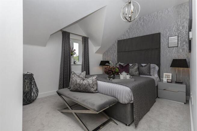 4 bed Town House for sale Image 4