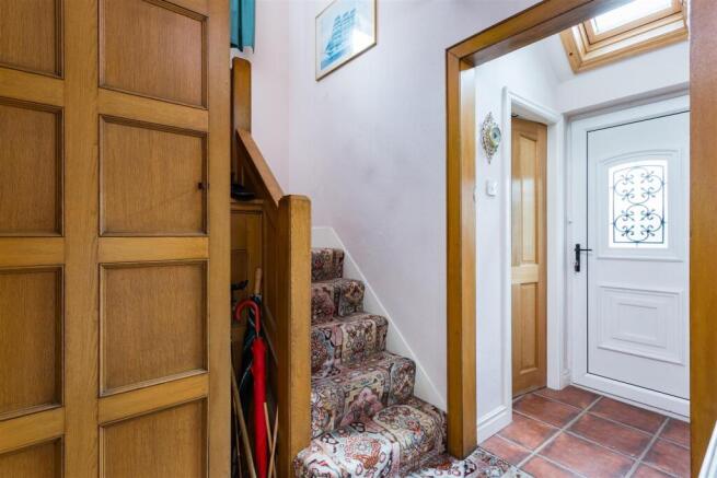 Semi-Detached for sale Image 8