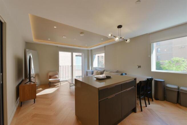 2 bed Apartment to rent Image 3