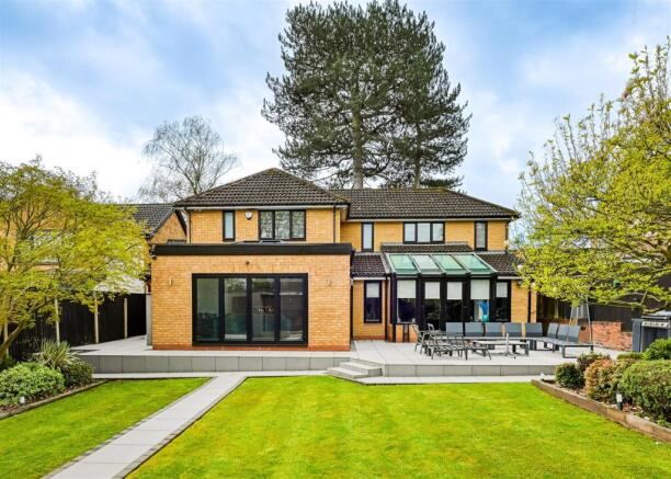 8 Lothians Road-6.jpg