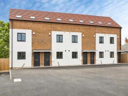 3, Oakland Place, Hemsworth, Pontefract WF9 4FA