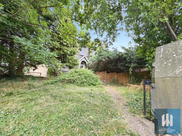 1 bed House Share to rent Image 7